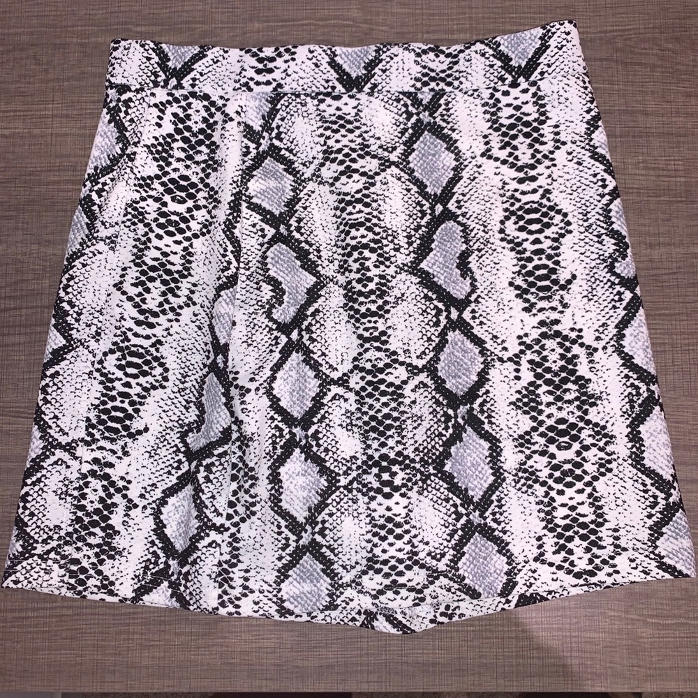 snake skin skirt